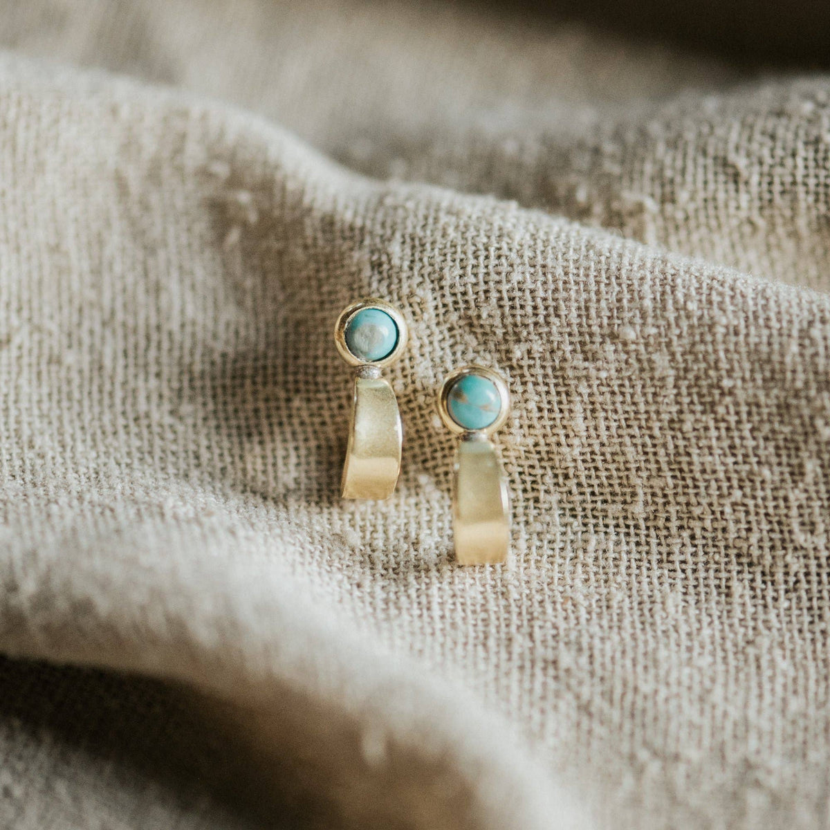 Hyalite Hoops//4 mm