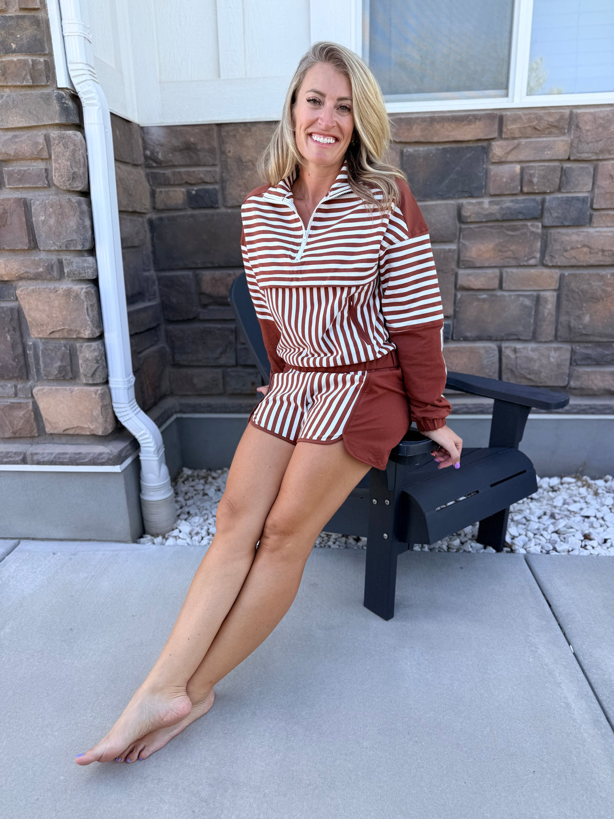 Striped Two Piece Long Sleeve Shift Top Short Set: Brown Stripe