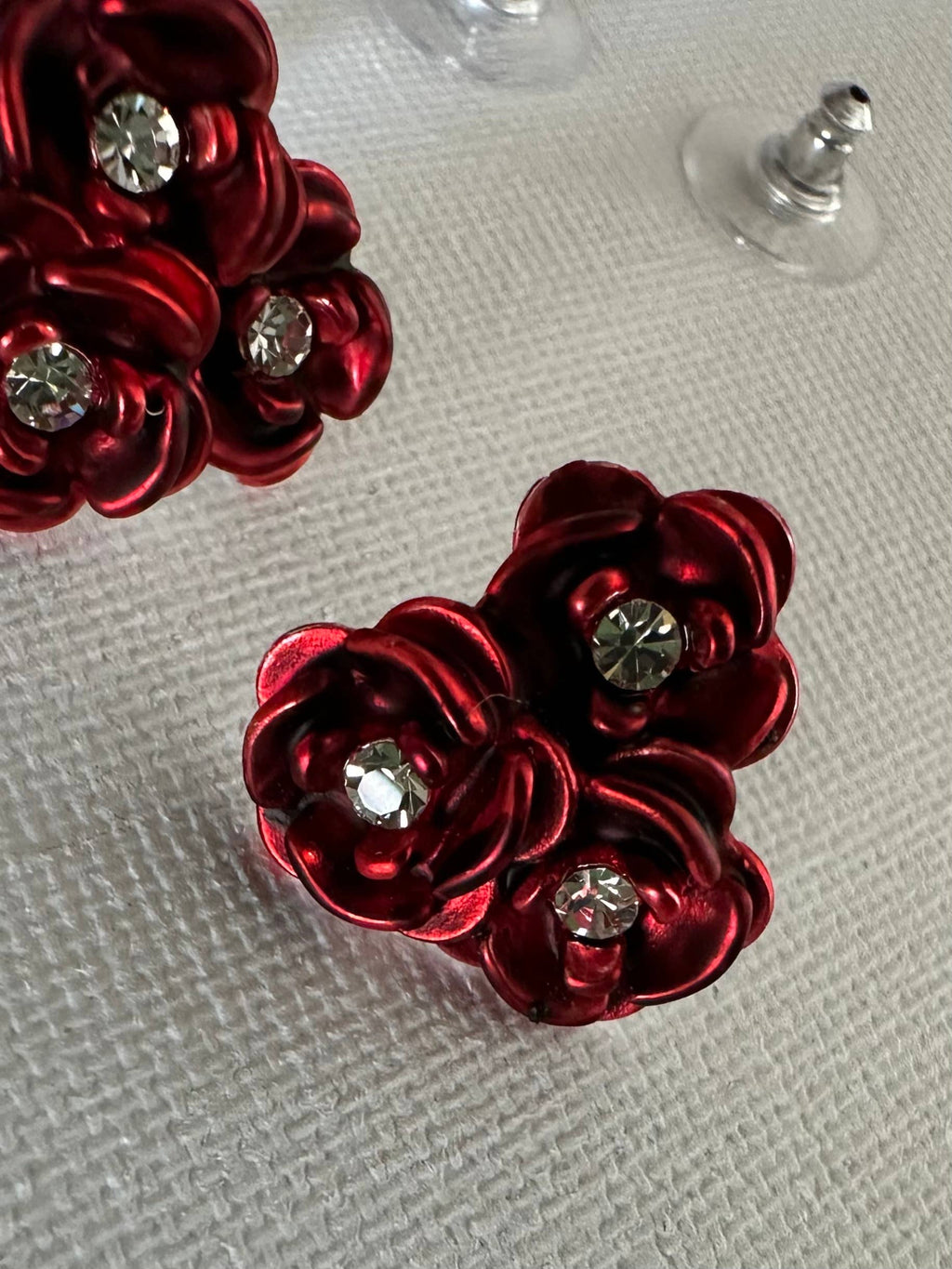 Roses Earrings-POST/horse lovers Jewelry