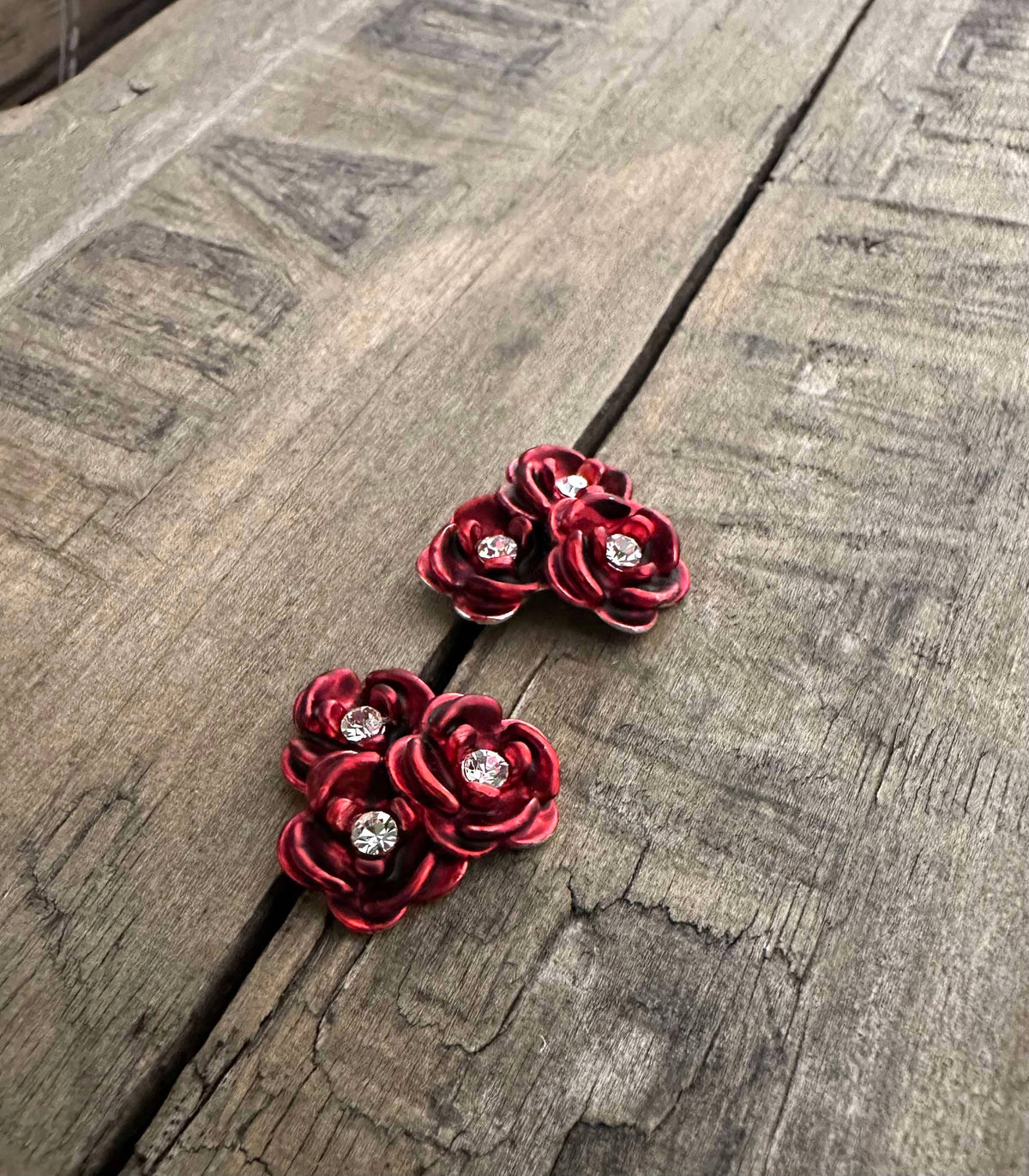 Roses Earrings-POST/horse lovers Jewelry
