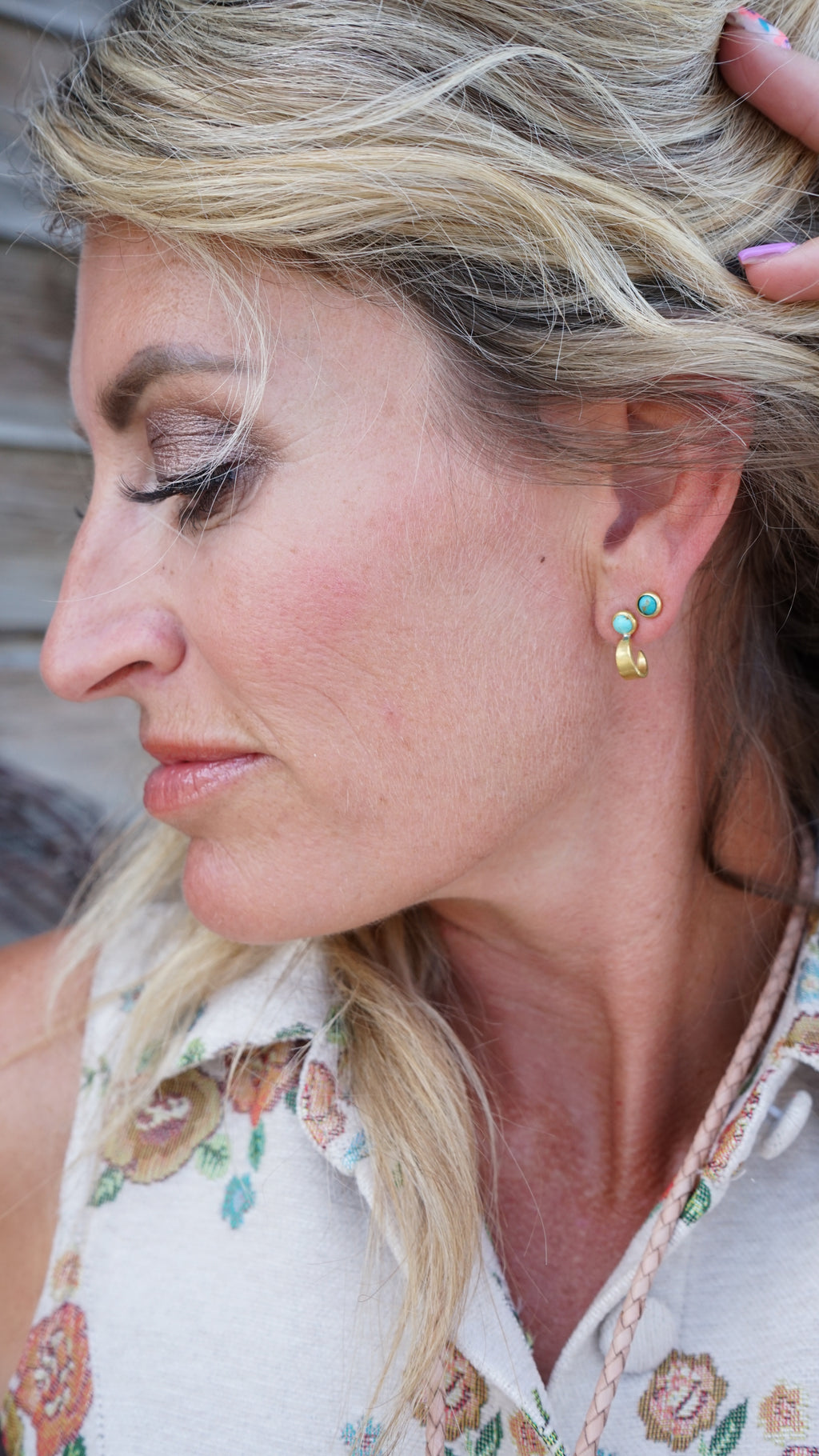 Hyalite Studs//Turquoise