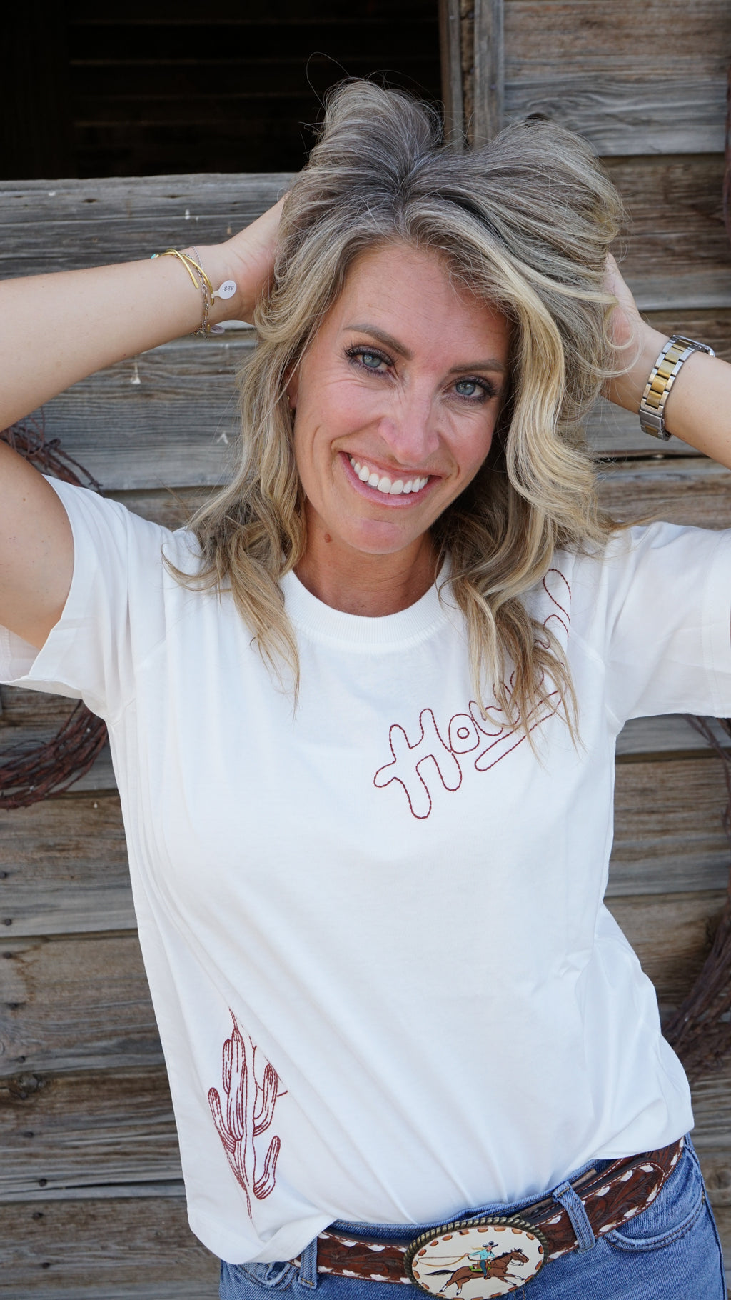 HOWDY CACTUS EMBROIDERY TEE