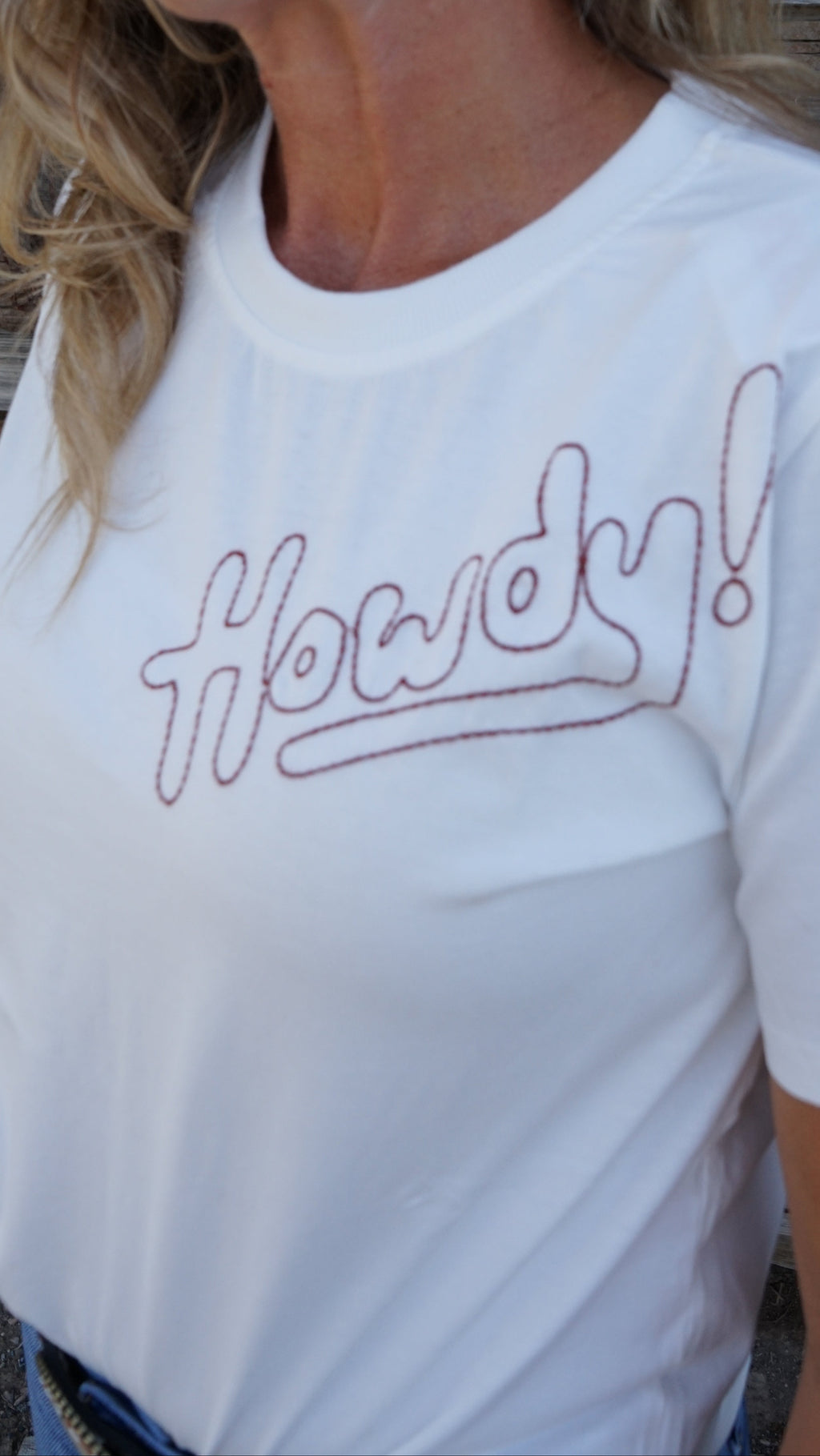 HOWDY CACTUS EMBROIDERY TEE