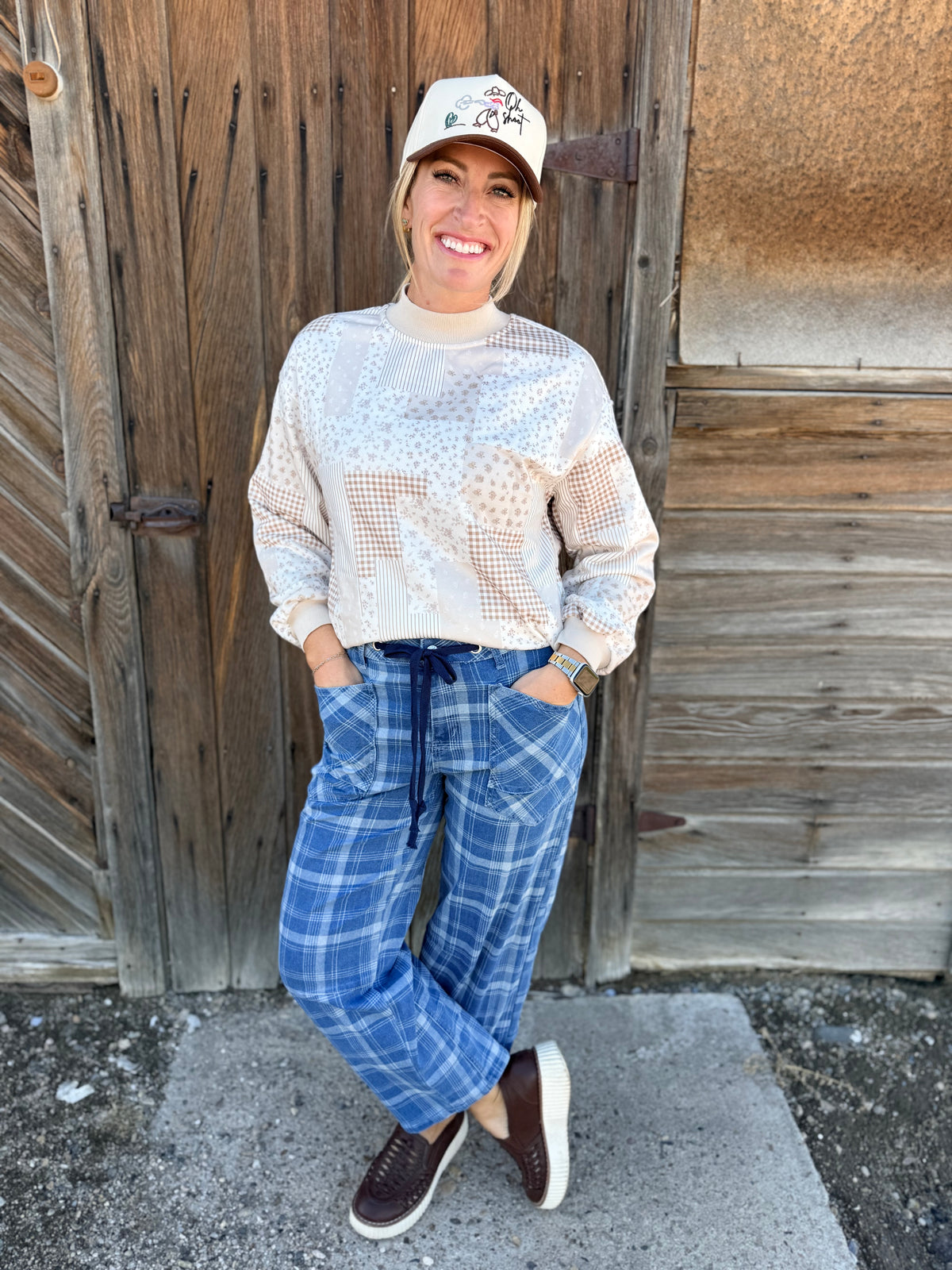 Floral Print Mock Neck Long Sleeve Sweatshirt |