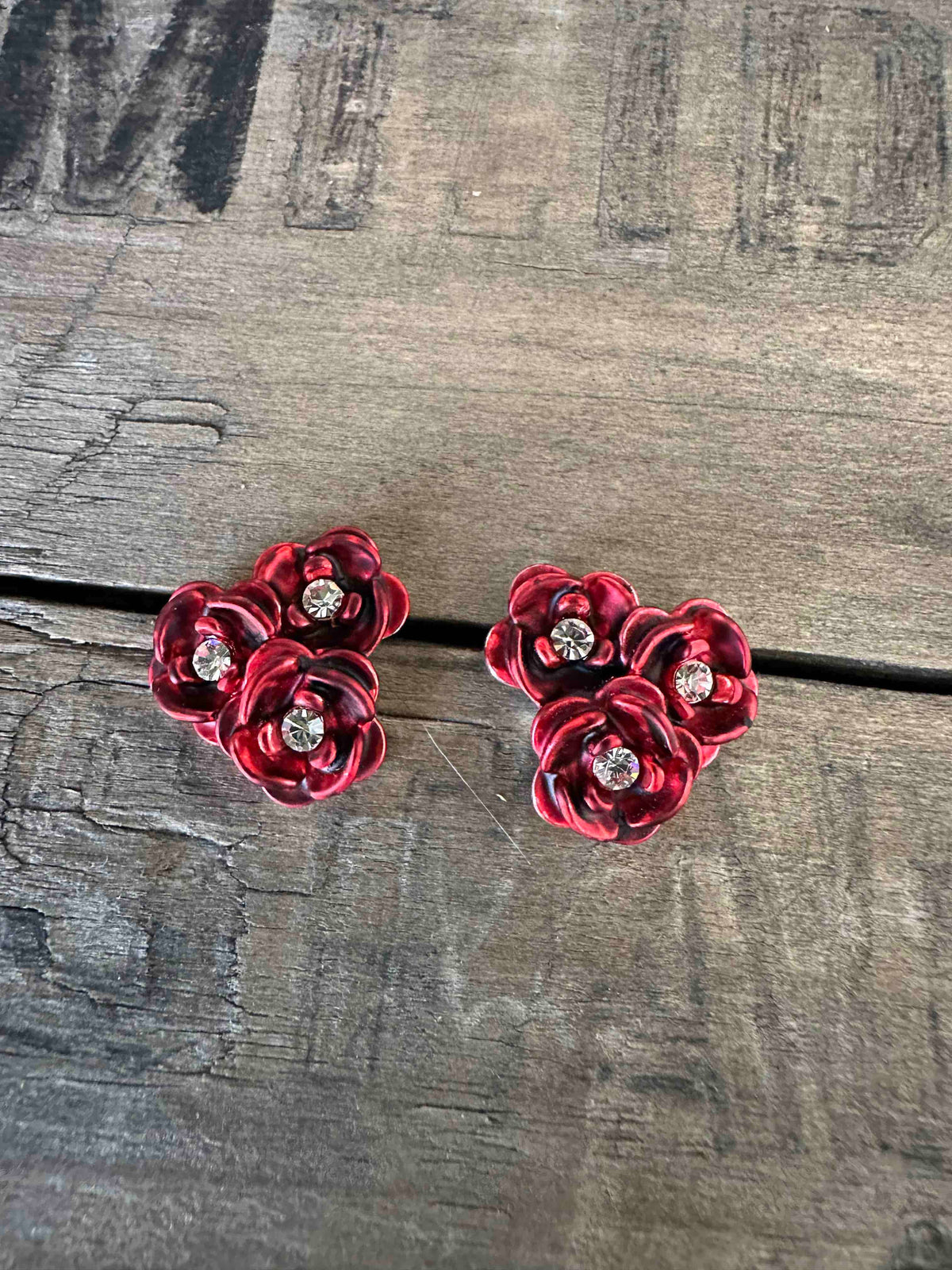 Roses Earrings-POST/horse lovers Jewelry